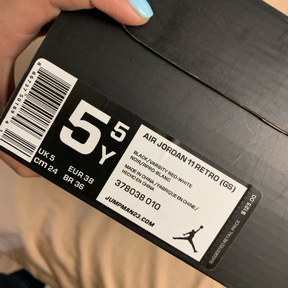 Air Jordan Bred 11 5.5 - Picture 7 of 7